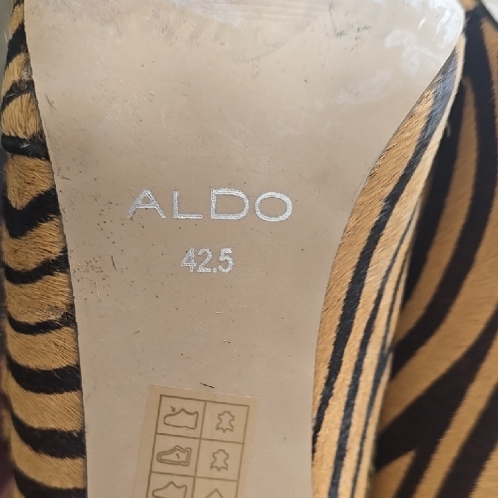 Aldo Women's Zebra Print Heels - Picture 8 of 9